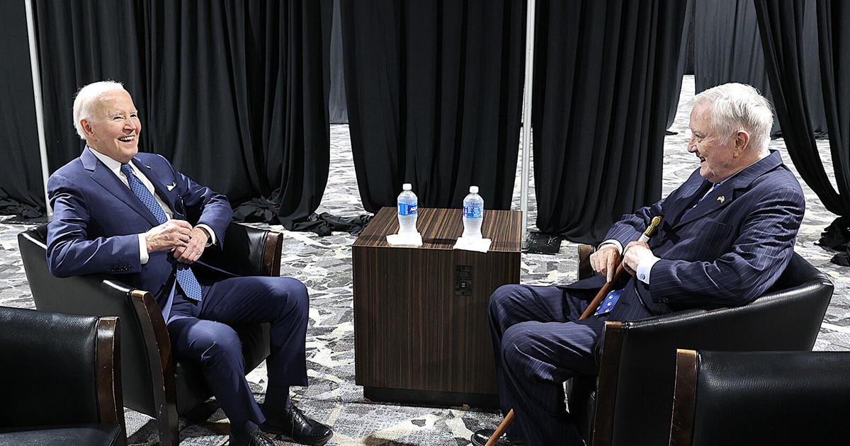 Biden Visits Former Senate Colleague