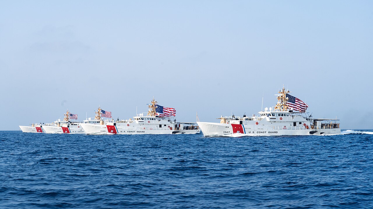 US Strikes Iranian Radar Sites After Drones Threaten Strait of Hormuz